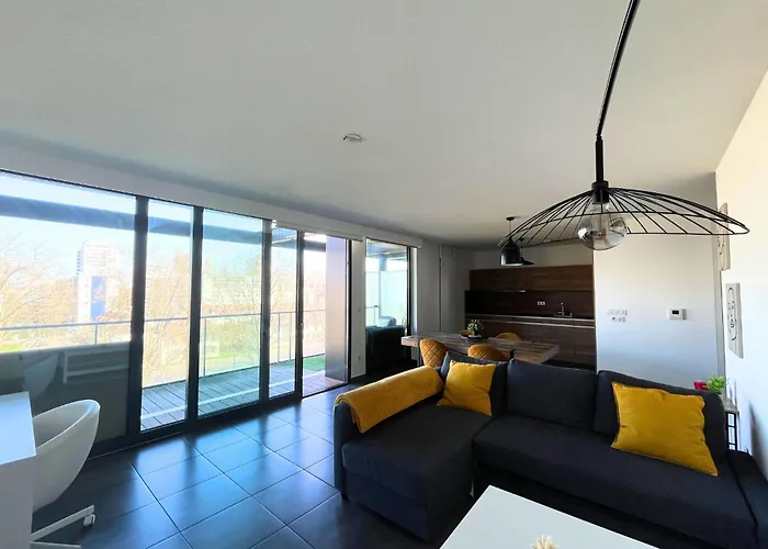 Vue Canal Apartment Strasbourg